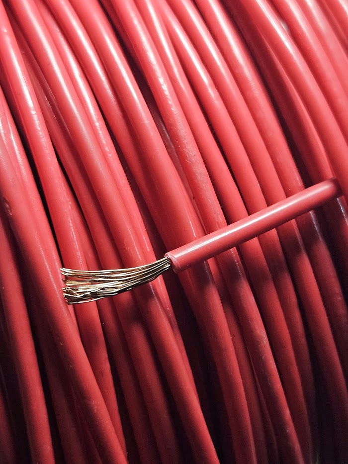 Cable THW eléctrico automotriz unipolar 100% cobre | Rollo de cable de un polo cobre mexicano natural