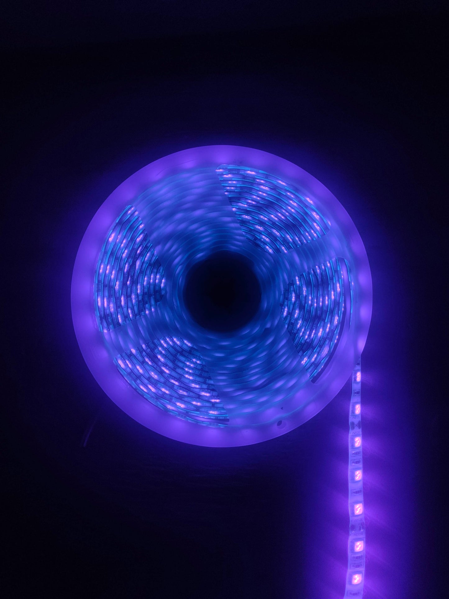 Tira de luz LED 5050 UV Ultravioleta | 12 Volts | Luz negra