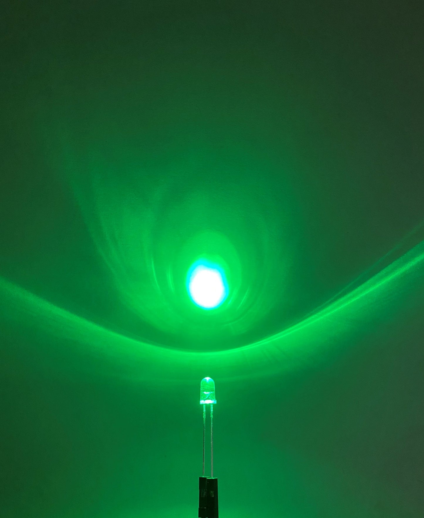 Diodo LED 5mm Camaleón RGB | Cambio de color automático | Destello lento | Destello rápido