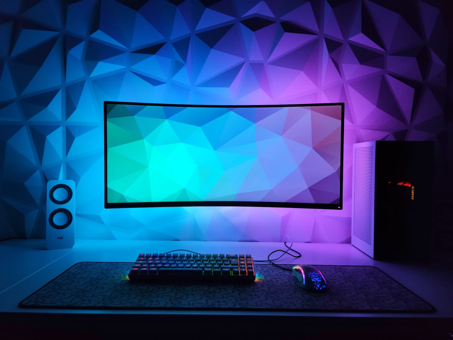Tira LED RGB Multicolor 5050 | Cambio de colores | Rollo 5 metros | Incluye fuente y controlador