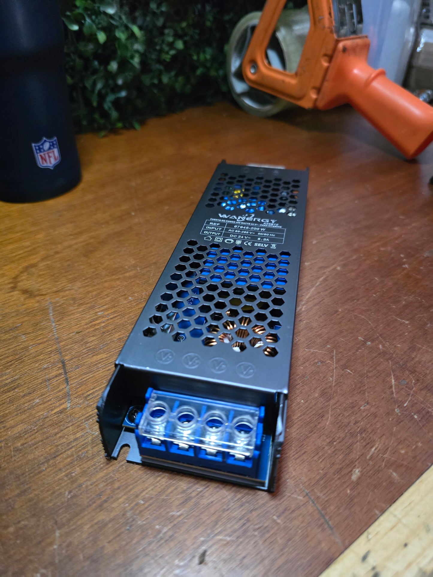 Fuente conmutada 200W 24V 8.33A | Fuente de alimentación 110 VAC - 220 VAC