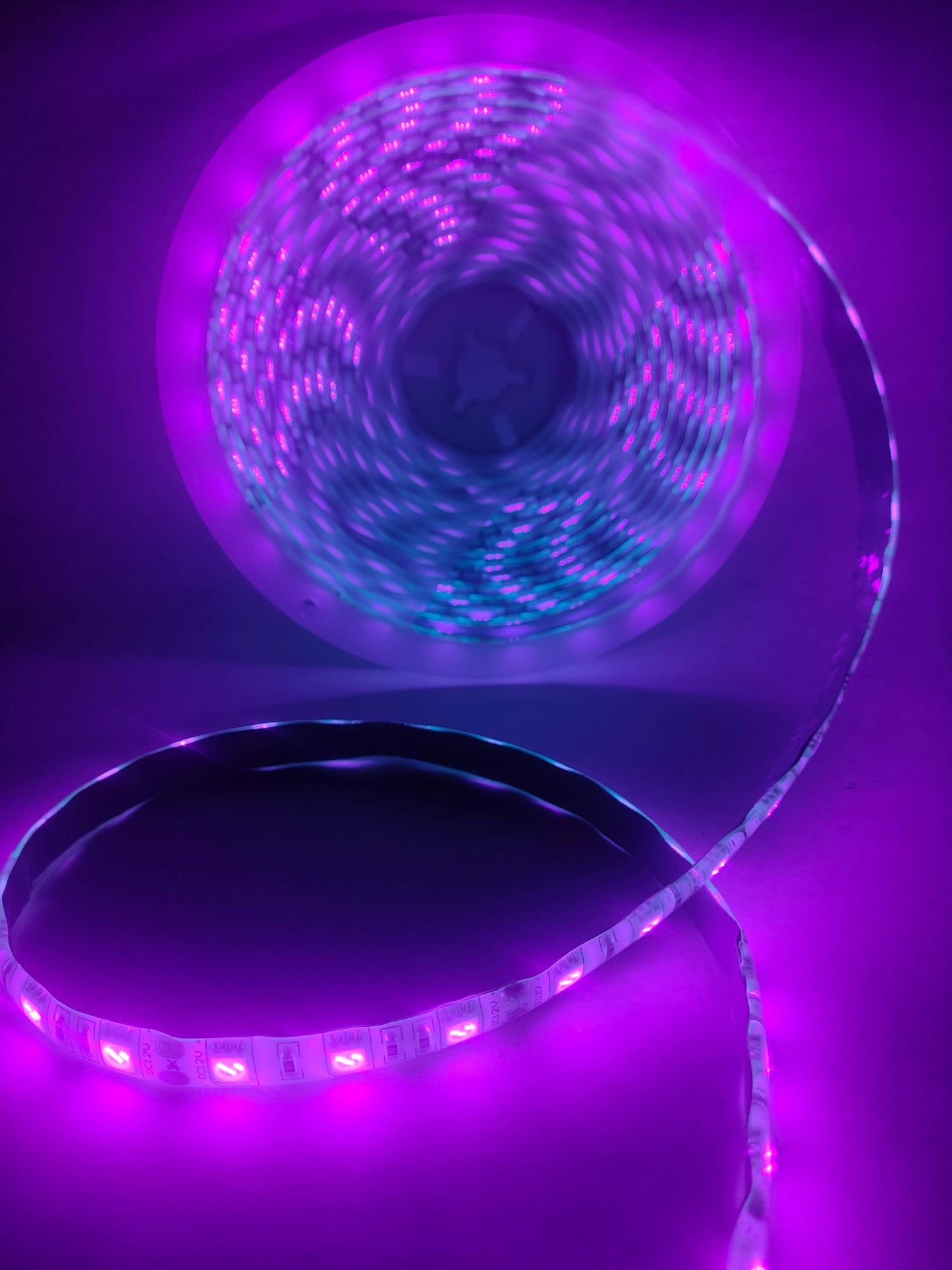 Tira de luz LED 5050 UV Ultravioleta | 12 Volts | Luz negra